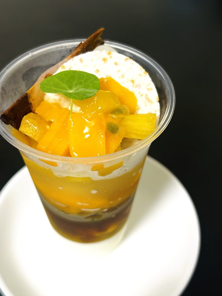 パルフェア アンポルテトロピカルフルーツ（アップ）