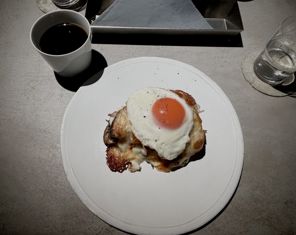 大葉のクロックマダム（https://www.instagram.com/p/CwY3mw9hINo/?igshid=MzRlODBiNWFlZA==）